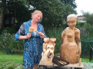 eendaagse cursus beeldhouwen in hout Egmond - 2