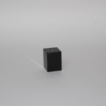 Sokkel zwart marmer met gat – Vierkant 35x35x50mm