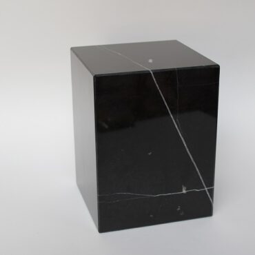 Sokkel zwart marmer zonder gat – 150x150x200mm