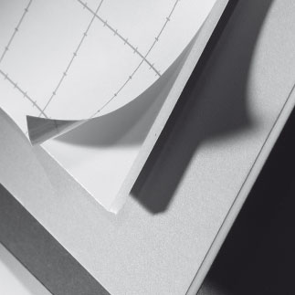 Foamboard ZELFKLEVEND 5mm - 50x70cm WIT (25stuks)